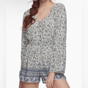 Mudd Floral Bell Sleeve Romper Shorts Button V Neck Long Sleeve Juniors Large